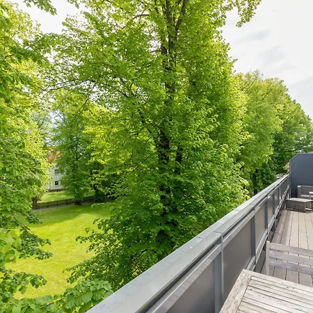 Penthouse Stine Διαμέρισμα *